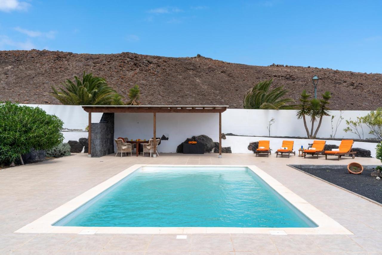 Casa Monicha Daire Costa Teguise Dış mekan fotoğraf